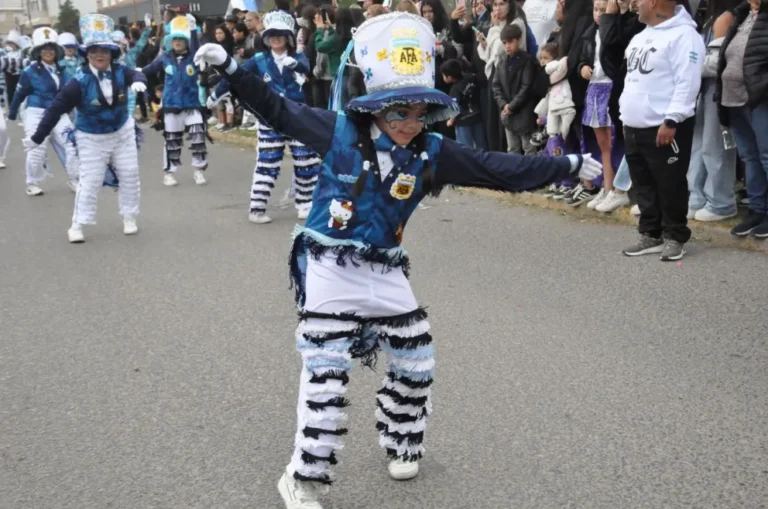 Se realizaron los precarnavales en Comodoro y ultiman detalles para los carnavales de la próxima semana