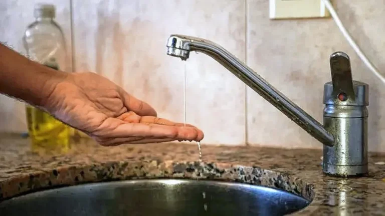 Corte de agua de 12 horas en todo Comodoro para normalizar reservas