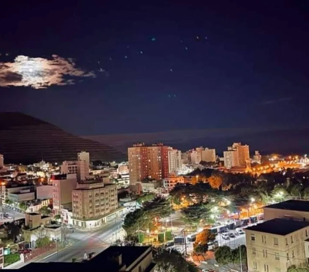 La jornada se presentará con ráfagas de viento y precipitaciones aisladas.