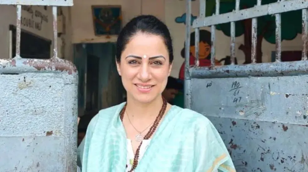 La docente india que convirtió barrios marginales en espacios educativos al aire libre y ganó USD 1 millón