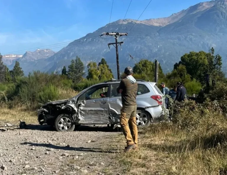 Turistas chilenos sufrieron un accidente en la Ruta Nacional 259