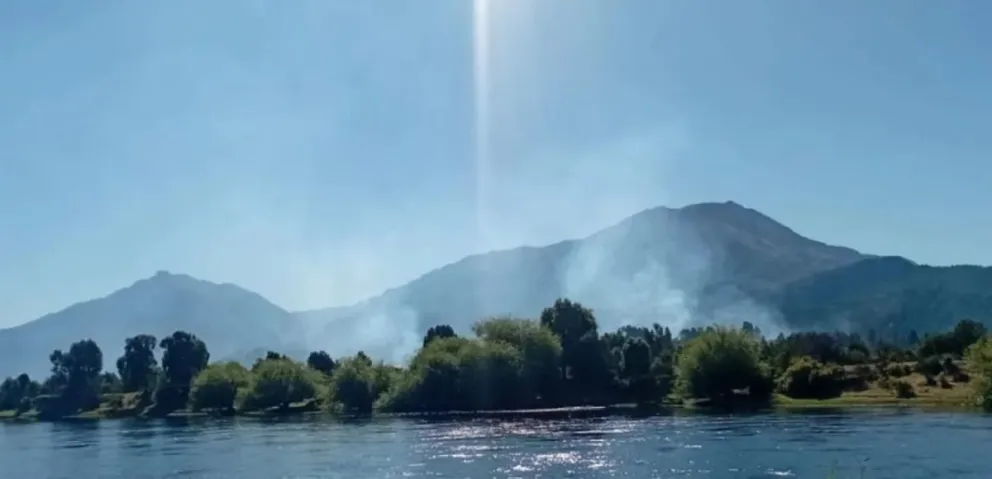 Alarma en Los Alerces por tres nuevos focos de incendio intencionales