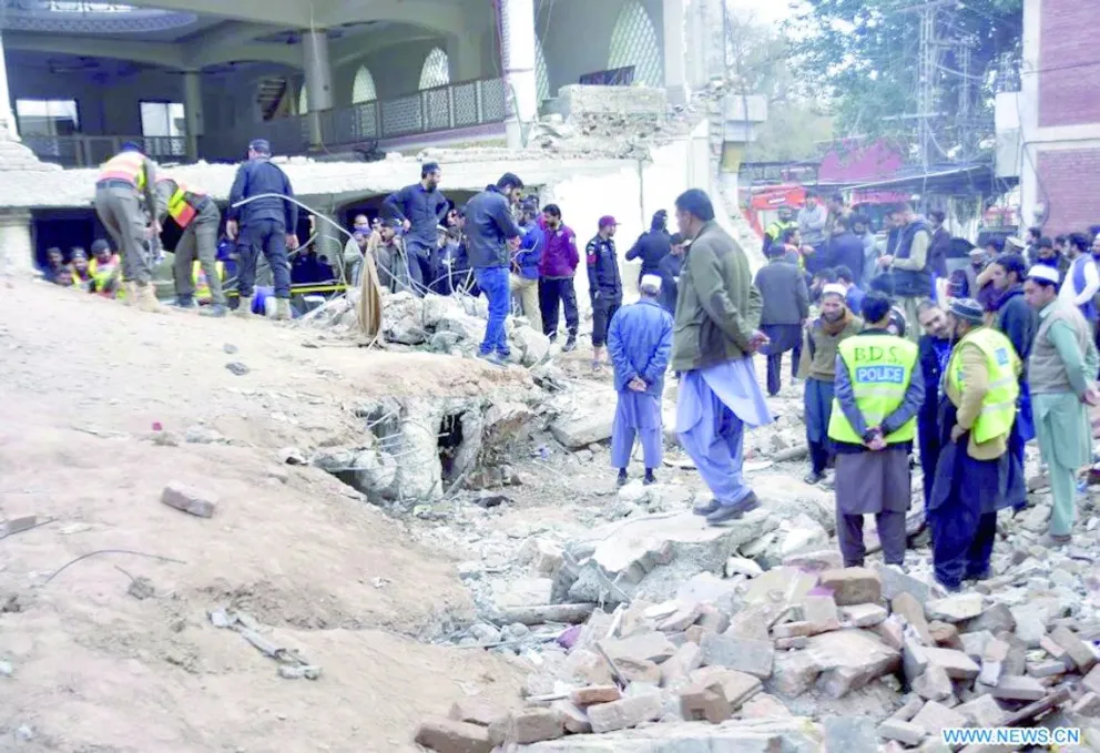 Trágica explosión en una mezquita en Pakistán: 31 muertos