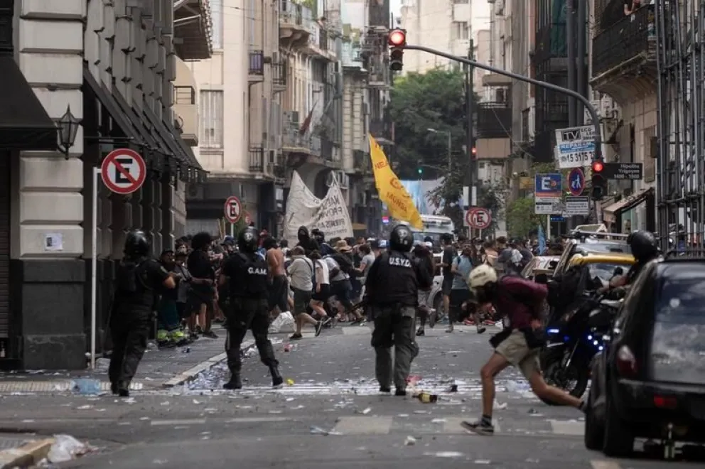 El Gobierno aseguró que identificó a presuntos responsables de los incidentes frente al Congreso