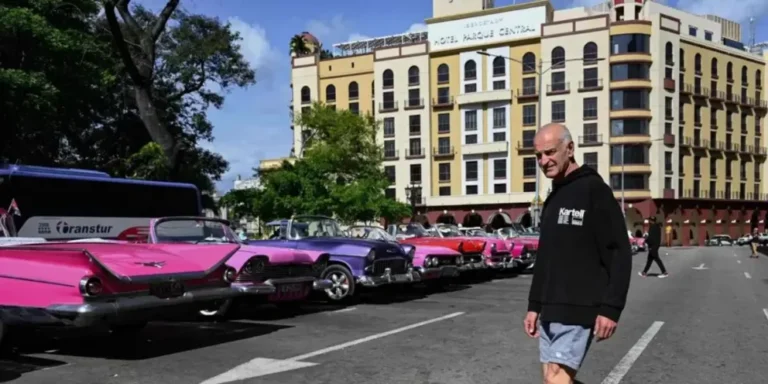 La crisis energética en Cuba fuerza el cierre de hoteles y la compactación de servicios turísticos