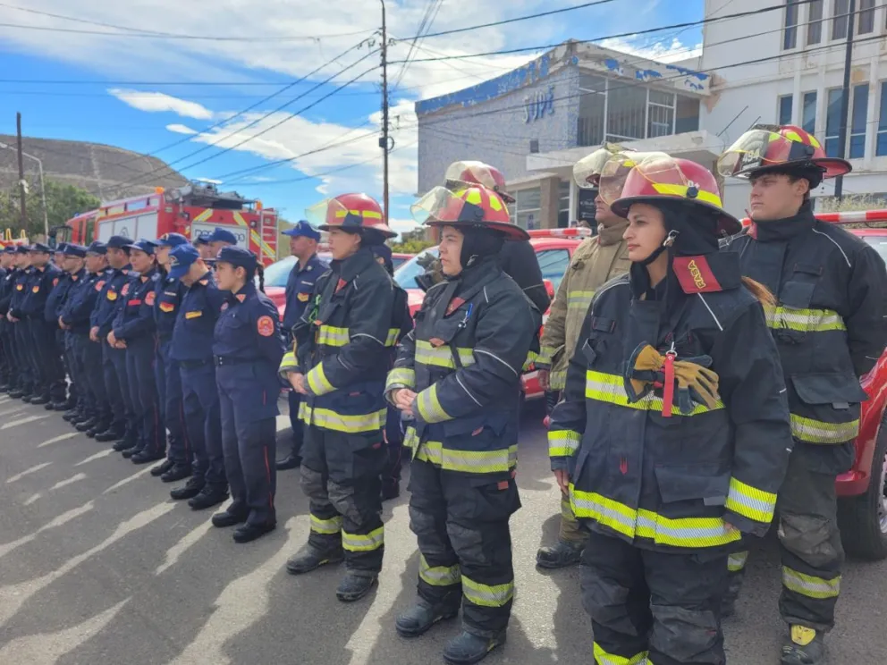 El Destacamento 3 de bomberos celebró su 30.º aniversario