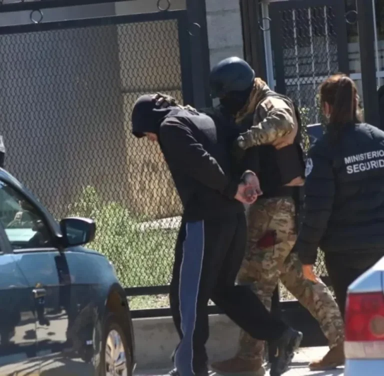 Se entregó el principal sospechoso por el homicidio de Ulises Olima en Caleta Olivia