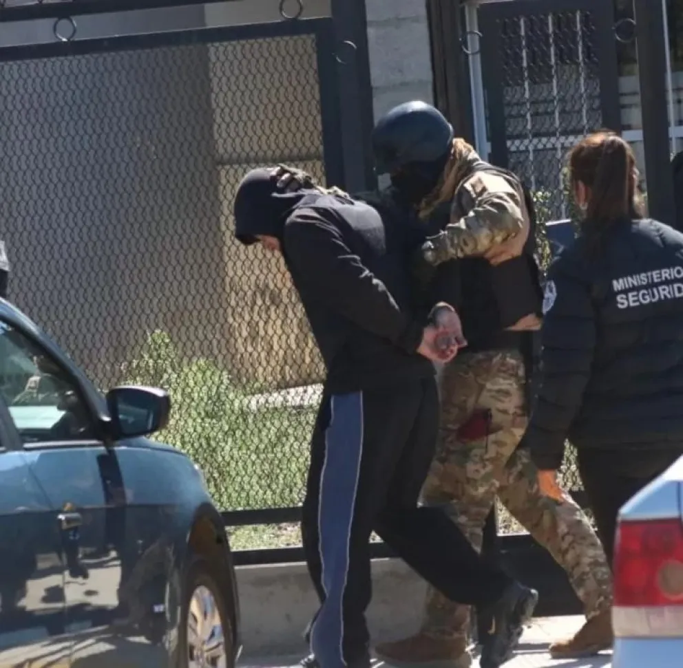 Se entregó el principal sospechoso por el homicidio de Ulises Olima en Caleta Olivia