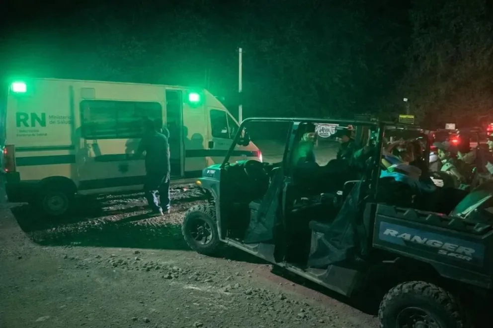 Rescataron a una mujer tras accidentarse en la cumbre de un cerro