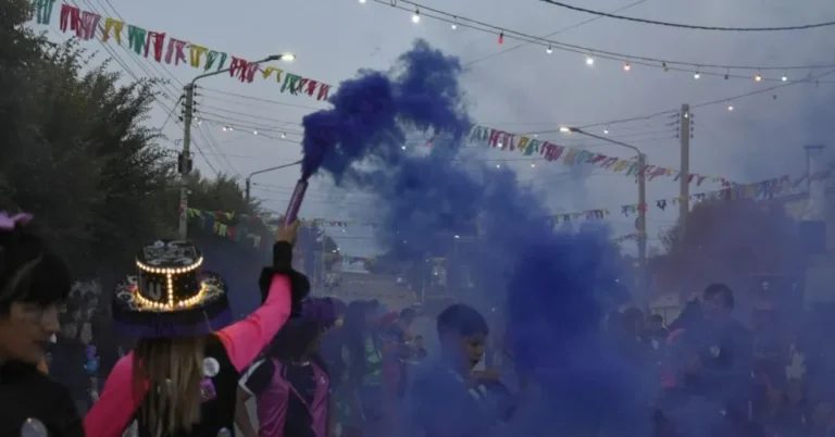 Puerto Deseado transita hoy la última jornada del Carnaval 2026