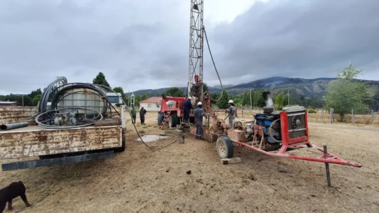 Lago Rosario y Sierra Colorada: avanzan las obras para mejorar el abastecimiento de agua potable