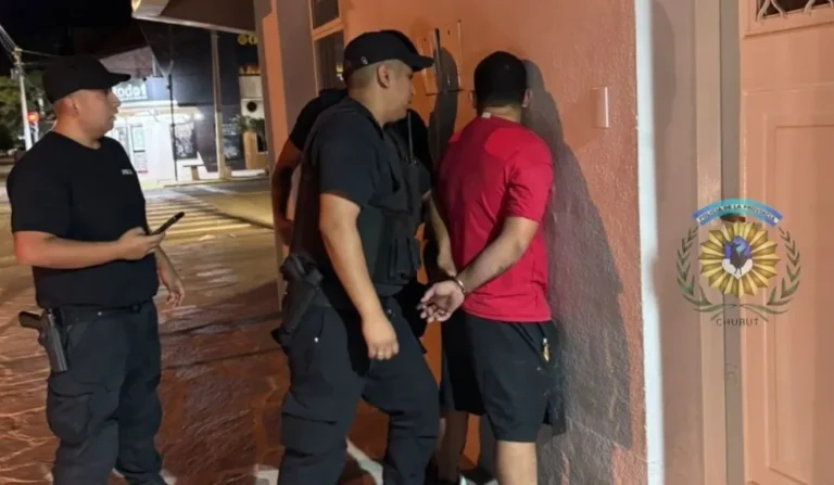 Policía de Madryn capturó a un sospechoso con más de 100 mil pesos en efectivo