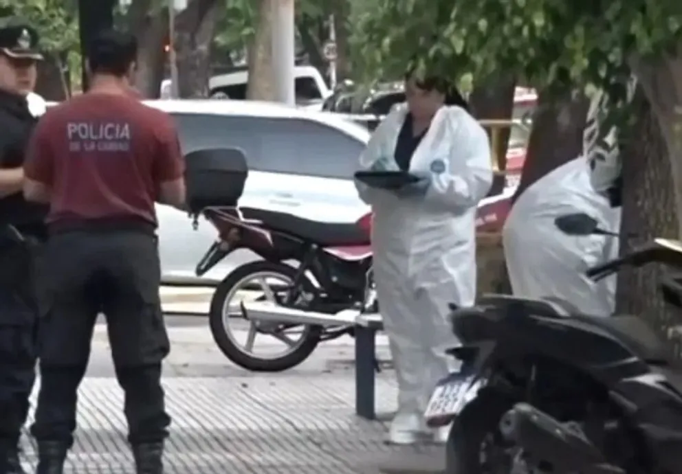 Tres muertos por inhalación de monóxido de carbono en un departamento