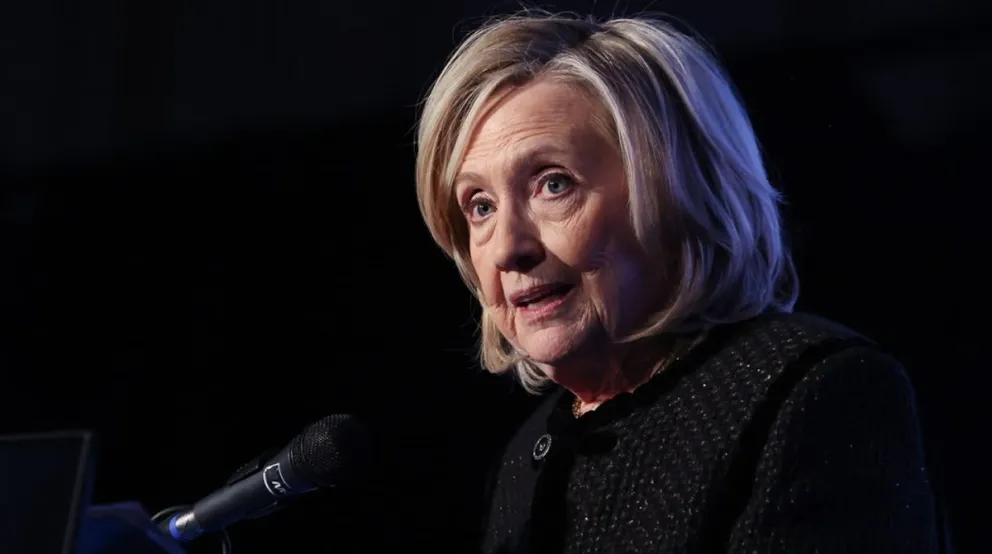 Hillary Clinton pidió que citen a Trump por el caso Epstein