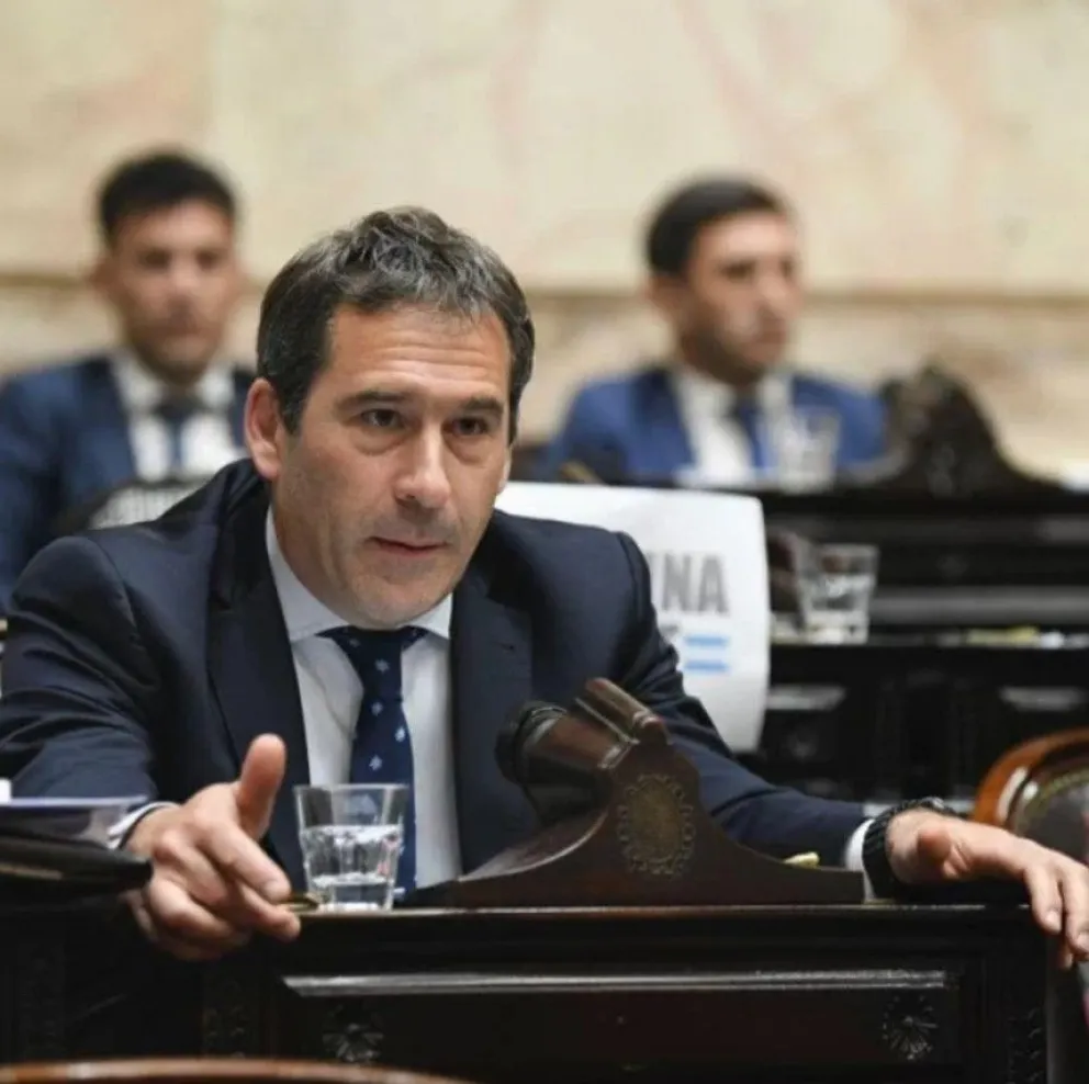 Luque sobre la Reforma Laboral: "Es un retroceso para la historia laboral argentina"