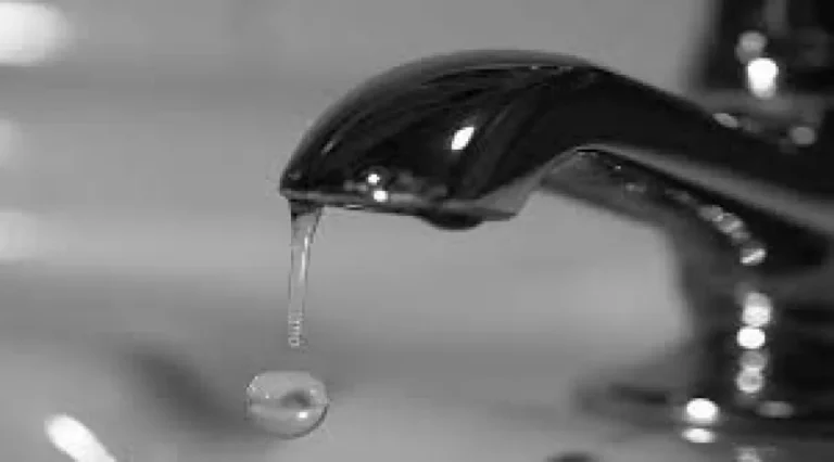 Corte de agua en siete barrios por una rotura en el subacueducto Arenal–Ciudadela