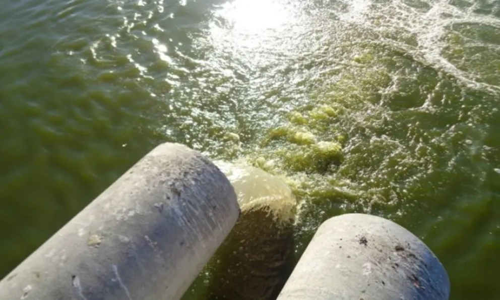 Laguna Negra: Se cumplen 24 años del fallo que prohíbe el volcado de líquidos