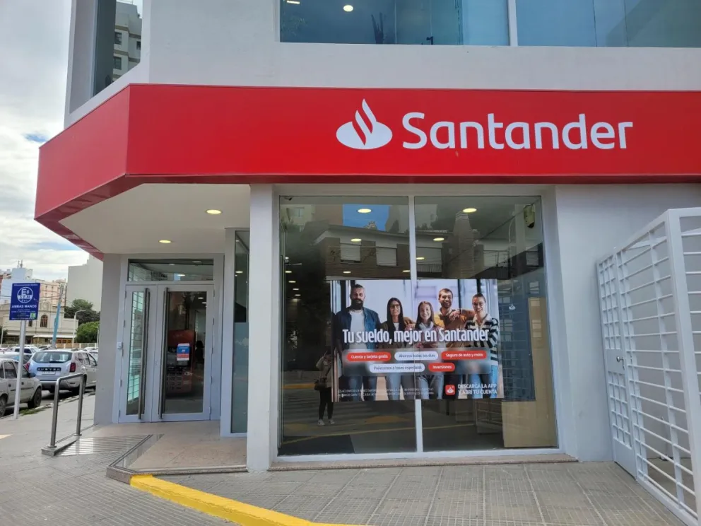 Banco Santander: podrían cerrar más de 30 sucursales y afectar a más de 500 trabajadores