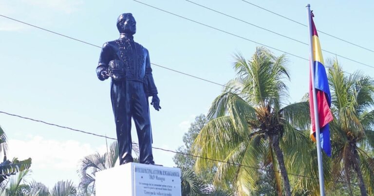 Nicaragua rindió tributo a Rubén Darío, héroe nacional y padre del modernismo
