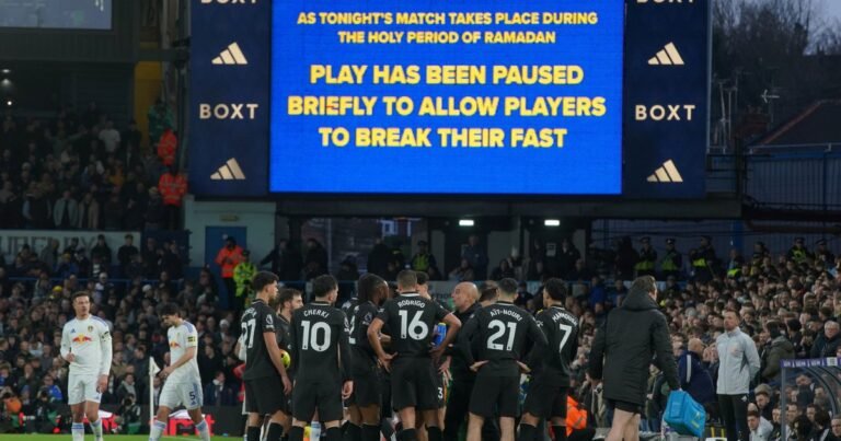 Manchester City le sigue metiendo presión al Arsenal en la Premier League y en Leeds abuchearon la pausa por Ramadán