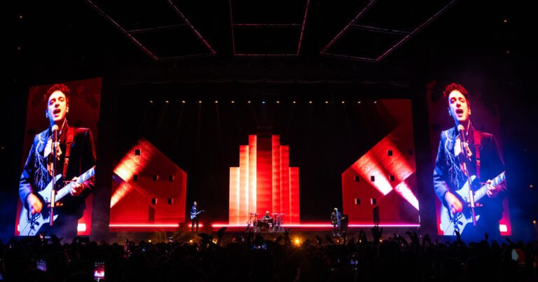 Volvió Soda Stereo: canciones imbatibles, emoción y última tecnología para un regreso histórico