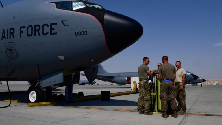 EE. UU. confirma la muerte de seis ocupantes de avión militar KC-135 siniestrado en Irak: esto es lo que sabemos