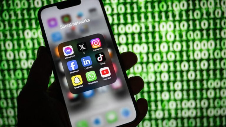 Australia amenaza con sanciones a TikTok, Instagram y YouTube por permitir el acceso de menores de edad