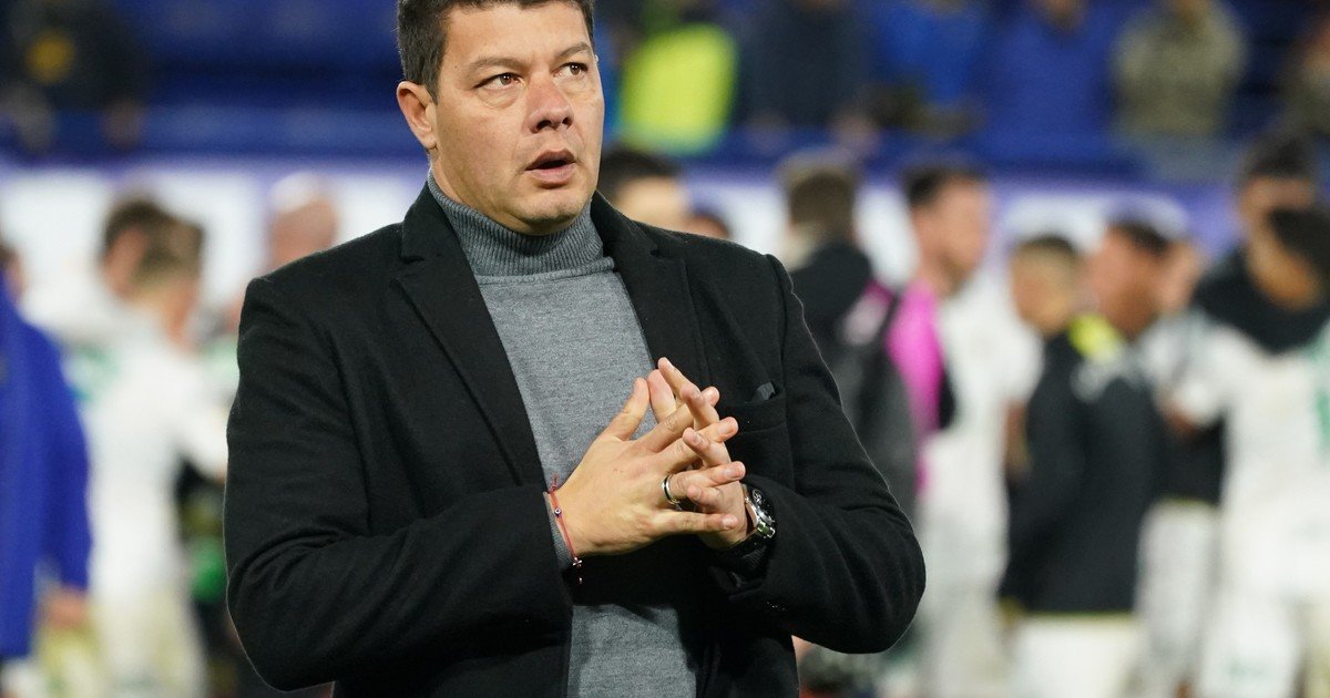 La grieta de los ídolos en Boca es cada vez más grande: Battaglia enfrentará a Riquelme en las próximas elecciones