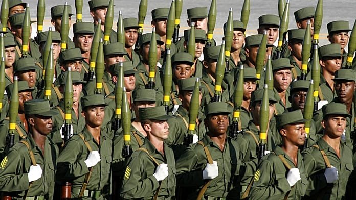 Cuba se prepara ante una posible agresión militar de EE.UU. y alerta del aumento de las tensiones