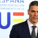 Pedro Sánchez acusa a Feijóo y Abascal de apoyar un conflicto que perjudicará a los españoles