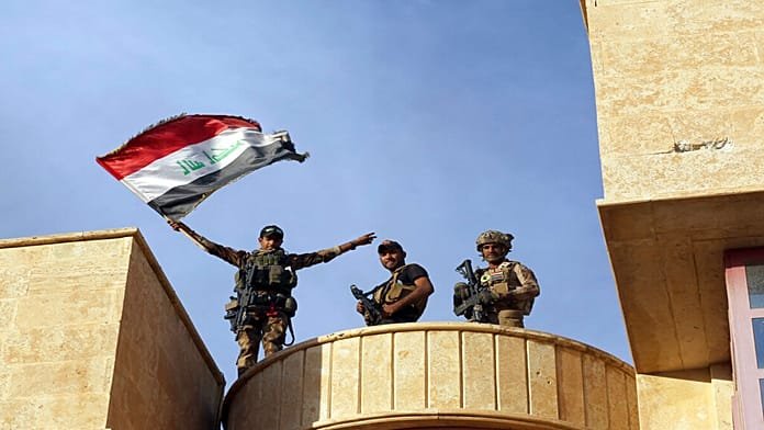 Detienen en Irak a cinco polacos, incluido un famoso YouTuber