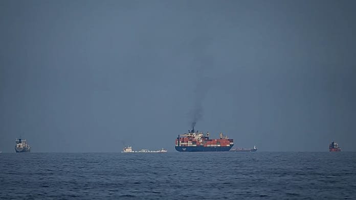 Irán dice que "facilitará y agilizará" la ayuda humanitaria a través del estrecho de Ormuz