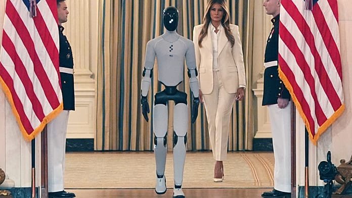 Un robot humanoide acompaña a Melania Trump en una cumbre educativa en la Casa Blanca