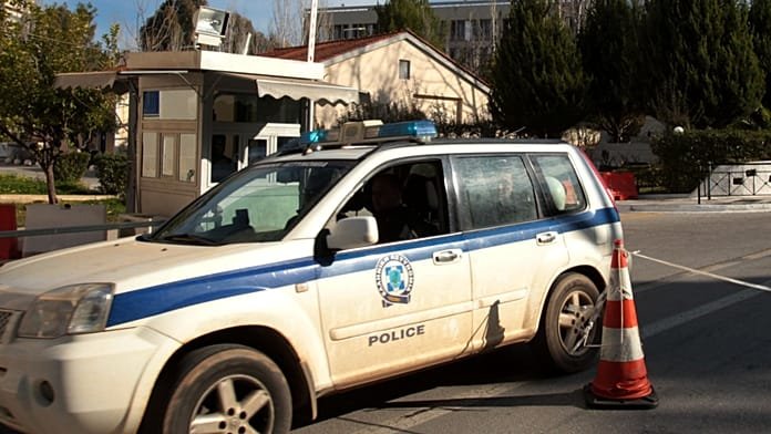 Grecia destapa una red de títulos falsos: 6 detenidos por un fraude millonario en centros educativos