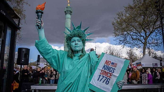 Protestas multitudinarias contra Trump en el día 'No a los Reyes' en EE.UU. y en el extranjero