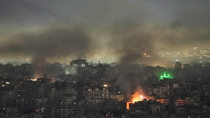 Secuelas de los ataques aéreos israelíes en el sur de Beirut