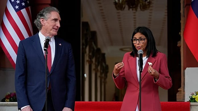 Estados Unidos y Venezuela acuerdan restablecer relaciones diplomáticas y consulares