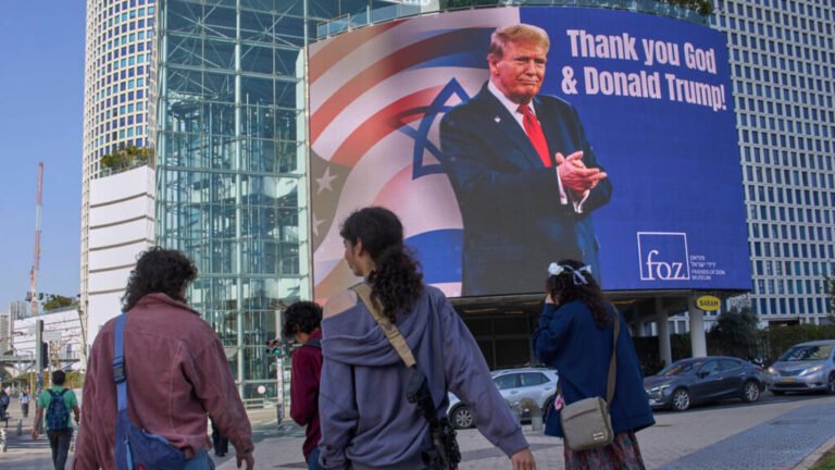 ¿Realmente hay conversaciones? Lo que se sabe del diálogo que Trump asegura tener con Irán