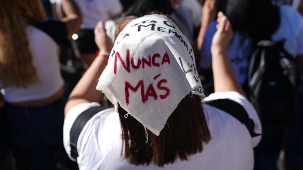 Argentina, 50 años del golpe: ¿negacionismo o relato incompleto?