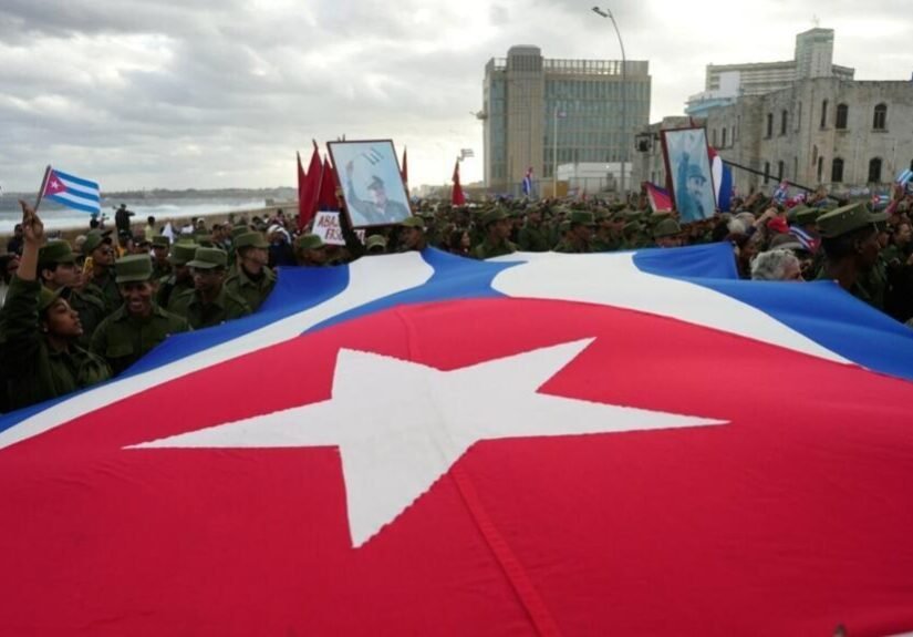 ¿Qué se sabe del acuerdo económico que Trump planea para Cuba sin cambiar al régimen, según 'USA Today'?