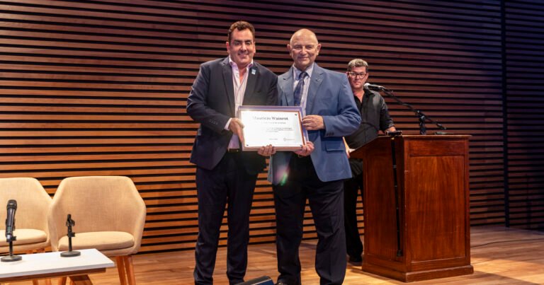 Mauricio Wainrot fue condecorado como Personalidad Emérita de la Cultura