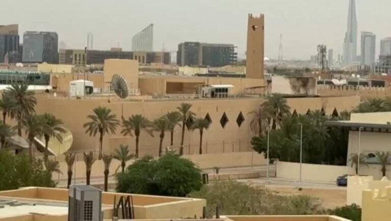 Países del Golfo condenan ataques iraníes en sus territorios