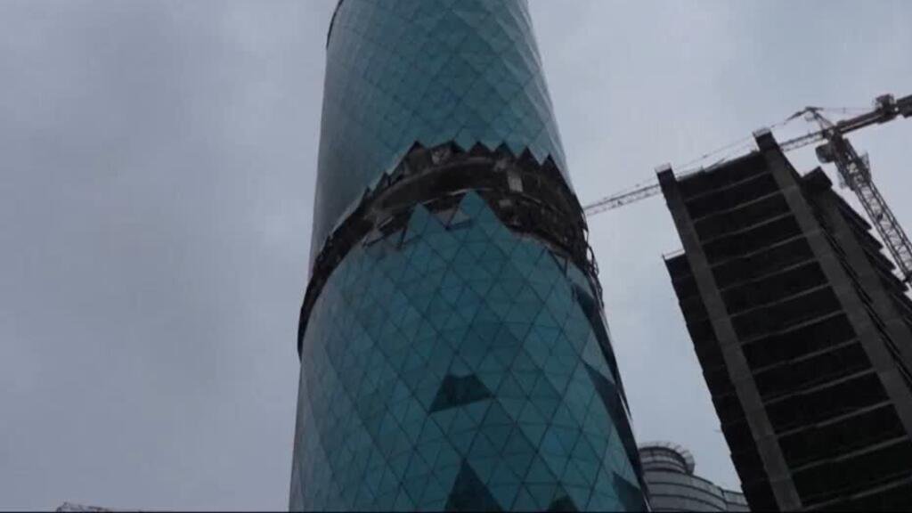 Irán amenaza con atacar bancos del golfo Pérsico