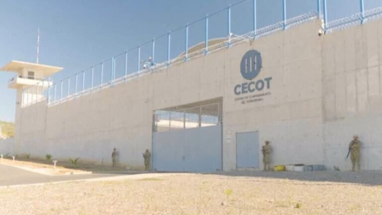 Asamblea Legislativa de El Salvador avala reforma para incorporar la cadena perpetua