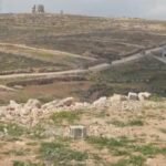 Colonos avanzan en Cisjordania ocupada mientras el mundo fija sus ojos en Irán