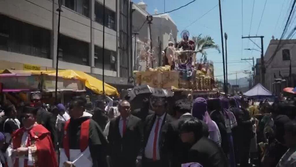Guatemala conmemora el Domingo de Ramos con tradicional procesión del Jesús de las Palmas