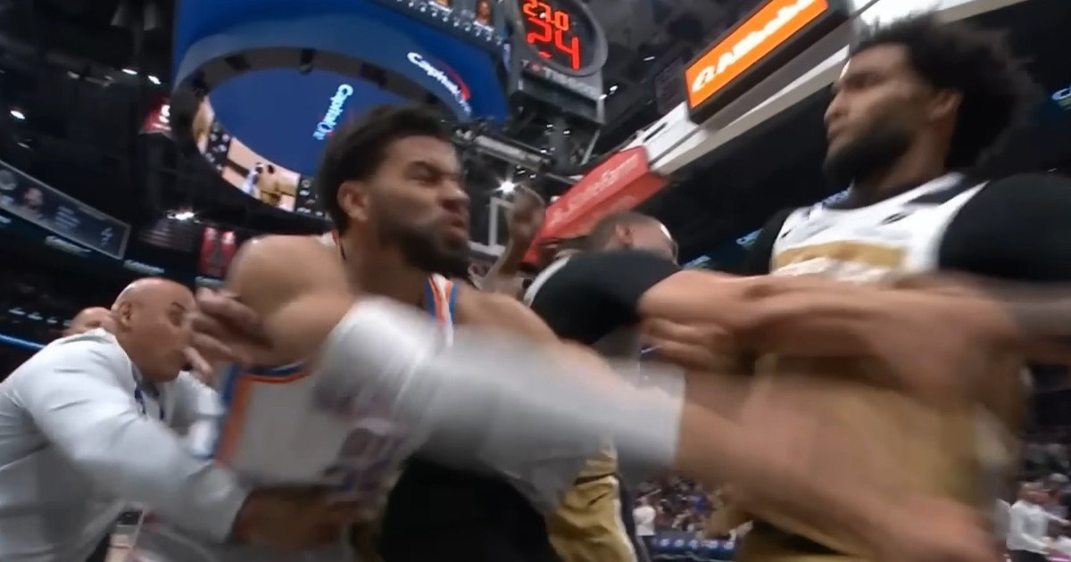 Piñas en la NBA: Oklahoma City Thunder y Washington Wizards se agarraron a trompadas y terminaron arriba de un camarógrafo