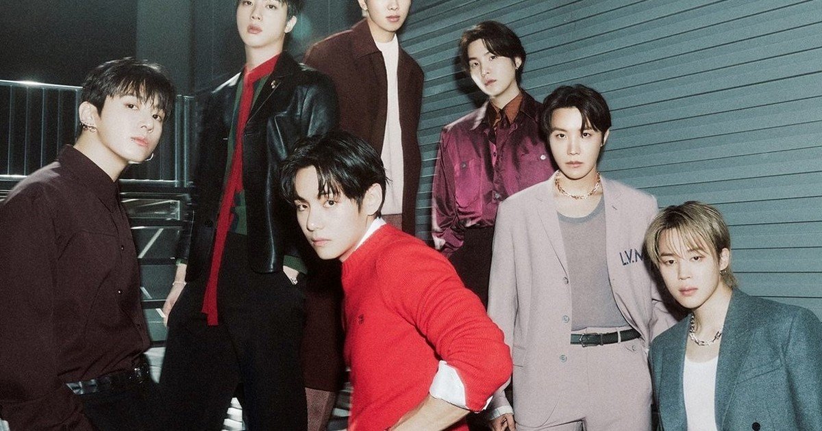 Meses acampando en la vereda sin entradas y en el estadio incorrecto: el furor por BTS que desata polémica