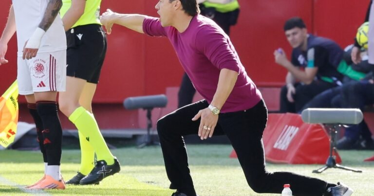 Matías Almeyda, echado del Sevilla: el argentino no le encontró la vuelta a un equipo agobiado por el descenso