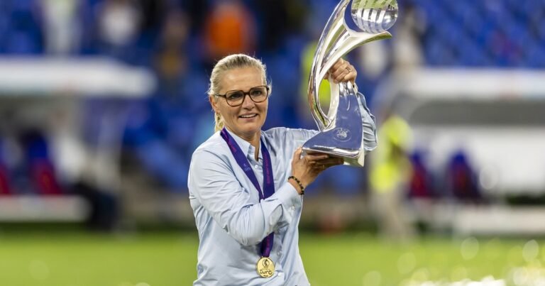 Cómo es la nueva normativa de la FIFA que busca aumentar el porcentaje femenino: "Al menos dos mujeres por cuerpo técnico"